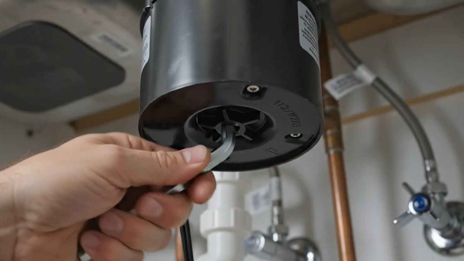 Garbage disposal repair and installation in Littleton, CO